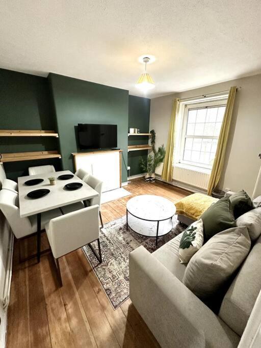 Quirky 3 Bedroom Flat In Shoreditch London Bagian luar foto